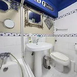Picoas Artistic Flat Apartman *